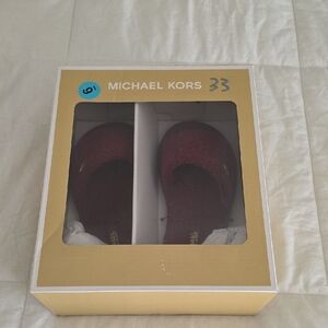 Michael Kors Womens Burgundy Slippers Sz 6